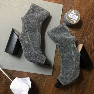 BNOB Aldo Silver Open toe/Boot